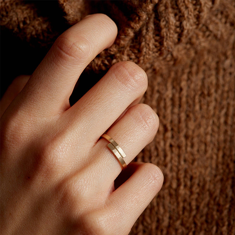 Elegant Geometric Gold Ring