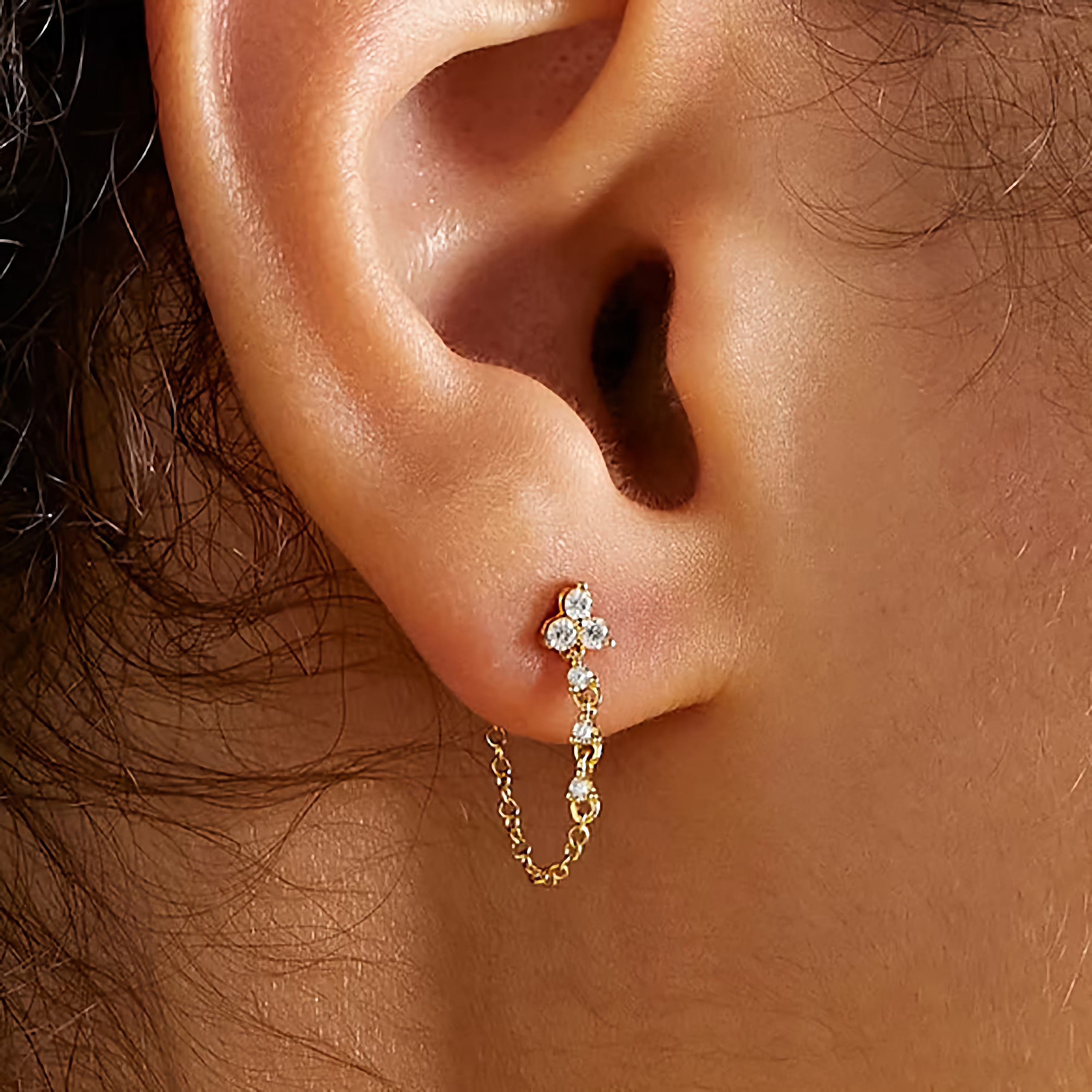 Sparkling Cascade Chain Stud