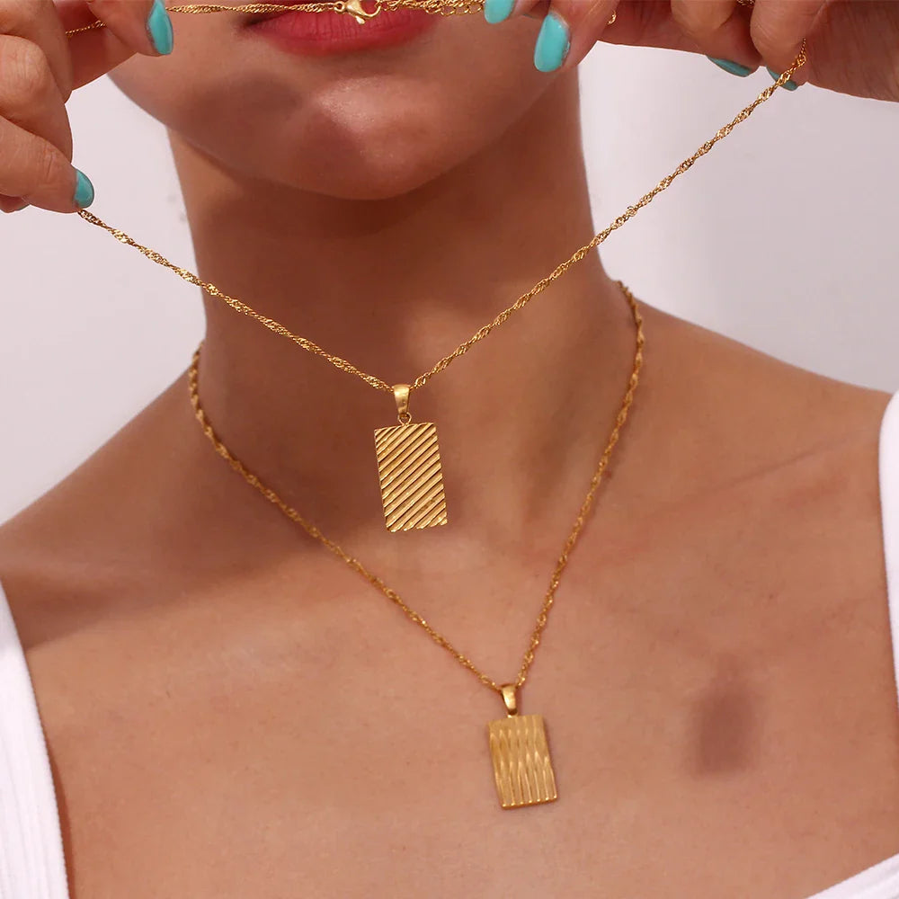 Golden Bloom Necklace