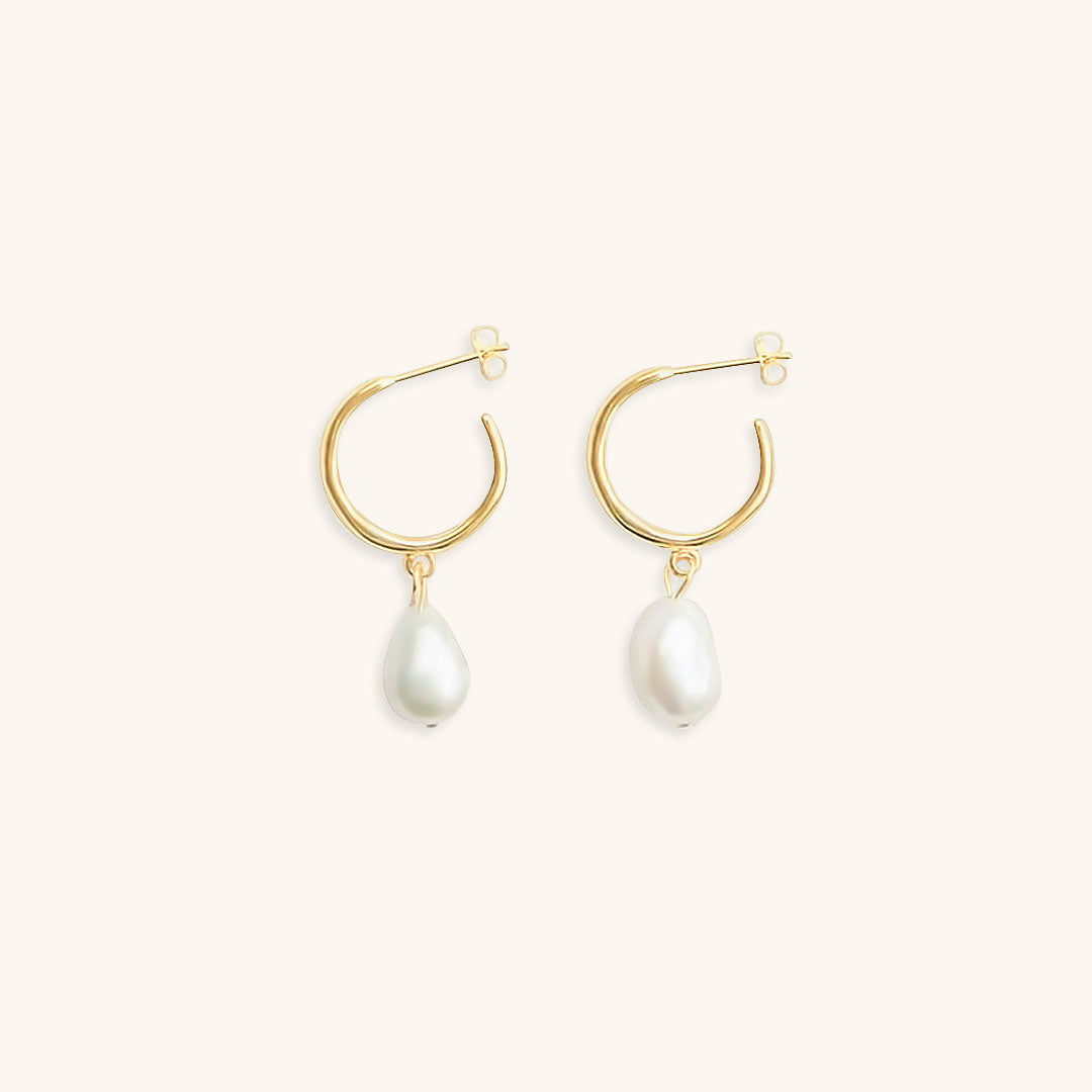 Luminous Pearl Gold Earrings