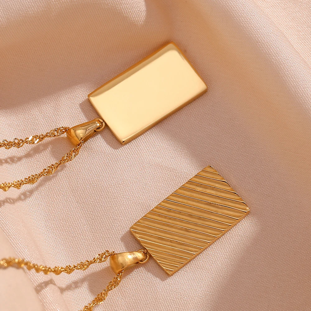 Golden Bloom Necklace