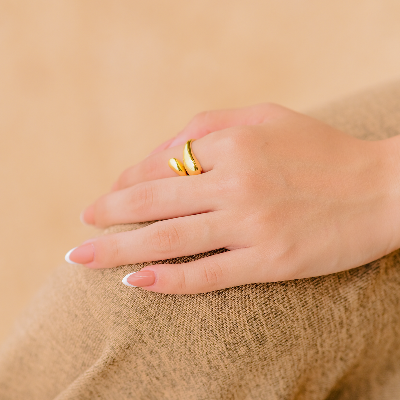 Radiant Gold Band