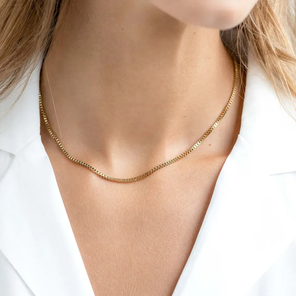 The Edgy Link Chain Necklace