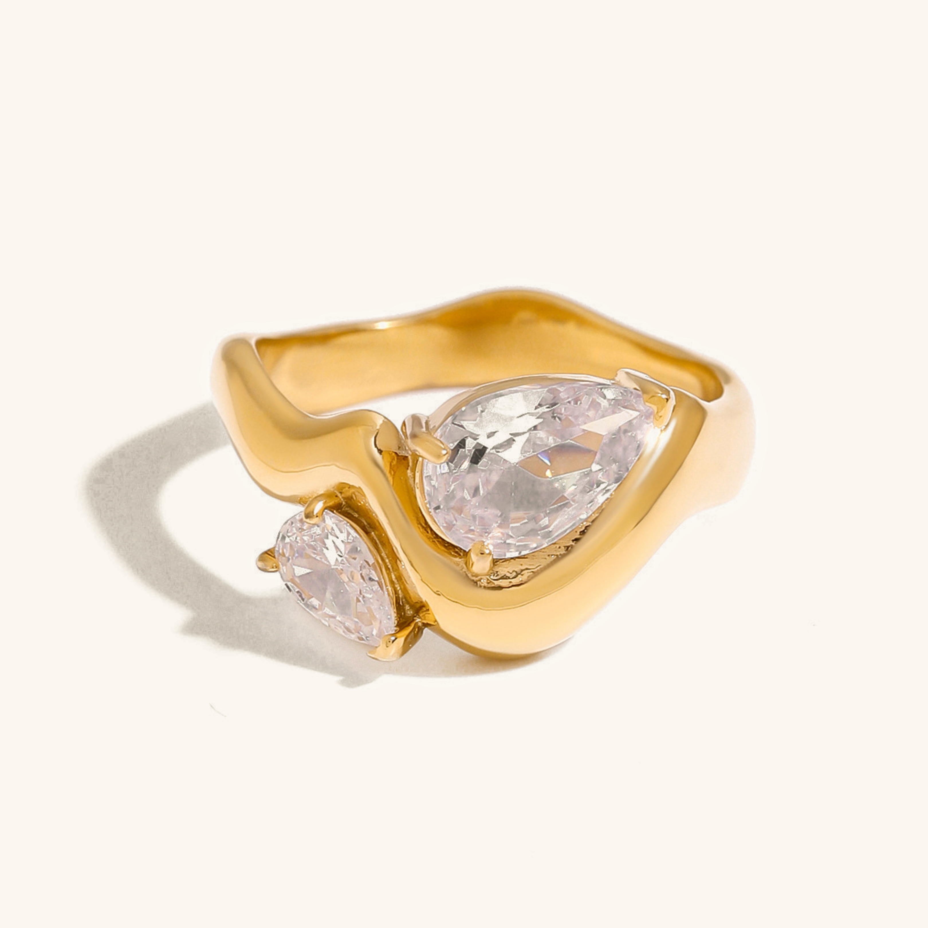 Soletta Radiant Teardrop Ring
