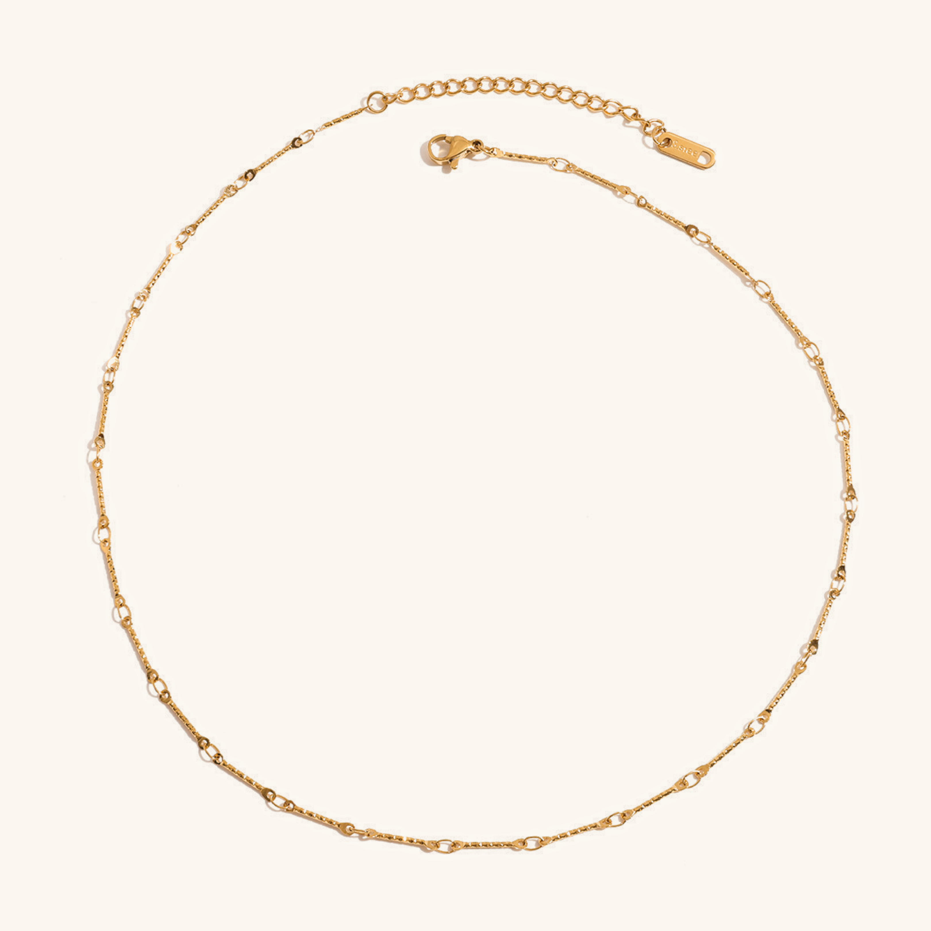 Elegant Gold Chain Necklace