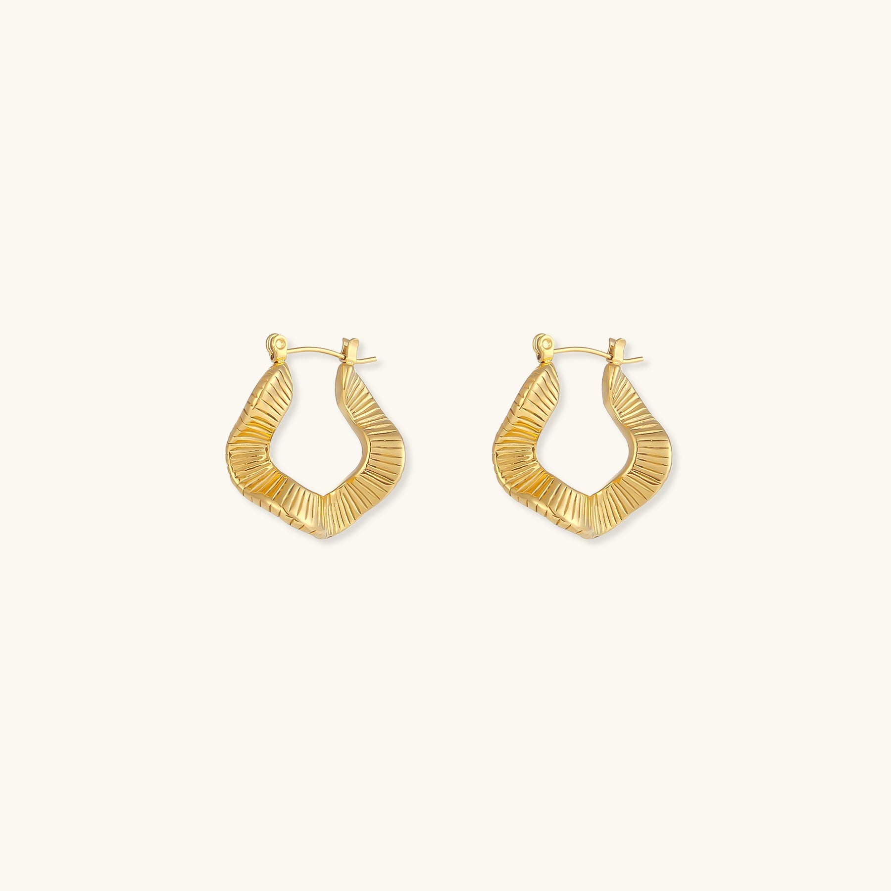 Kinsley Statement Hoops