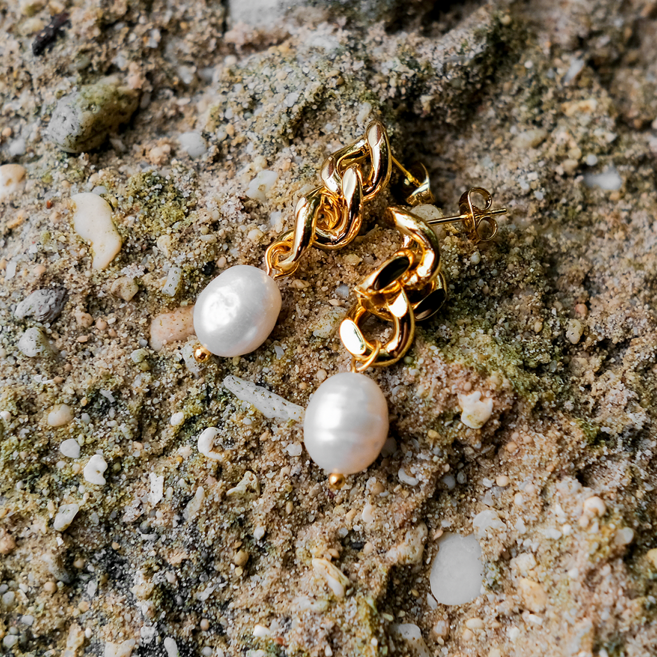 Radiant Pearl Chain Drops
