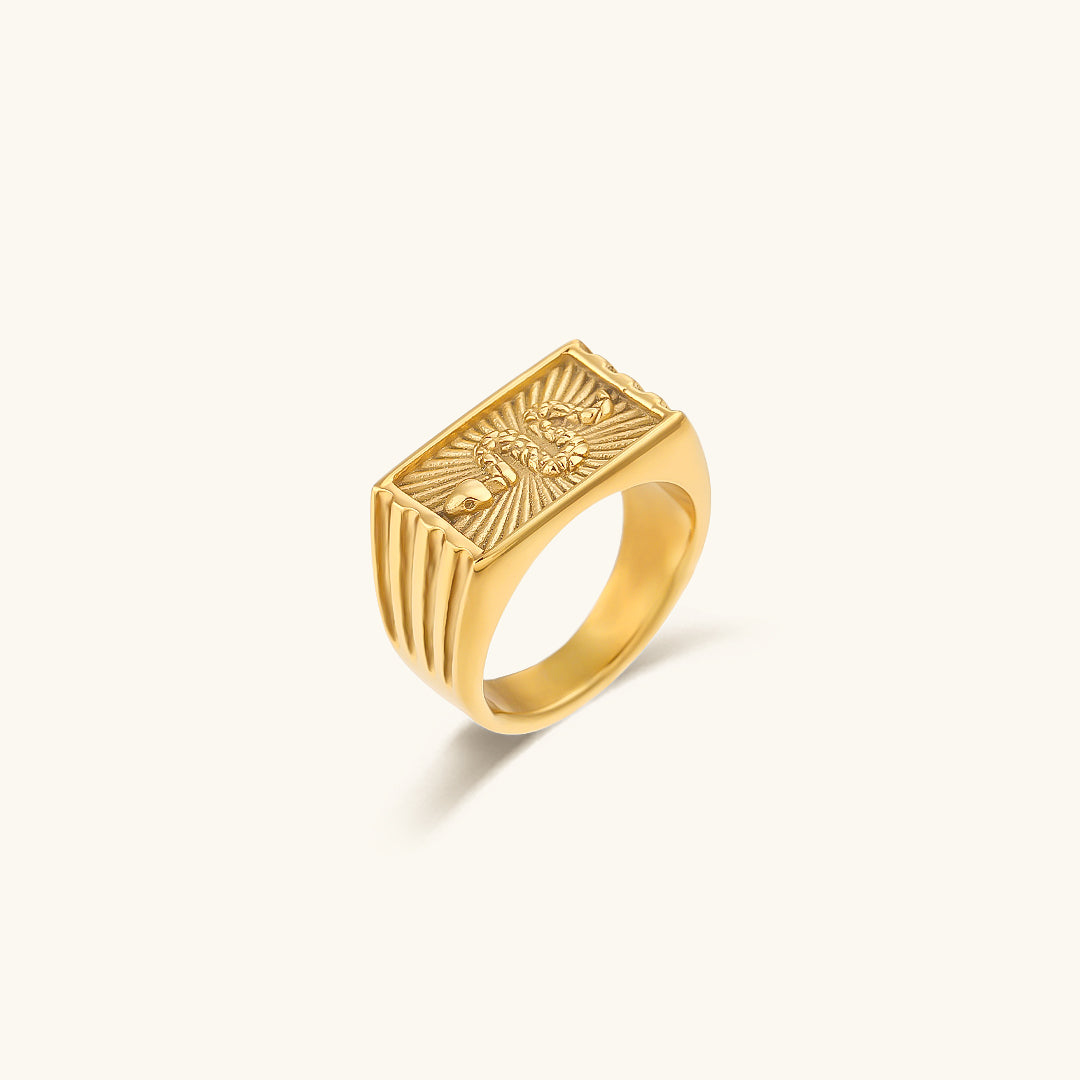 Serpent's Embrace Gold Ring