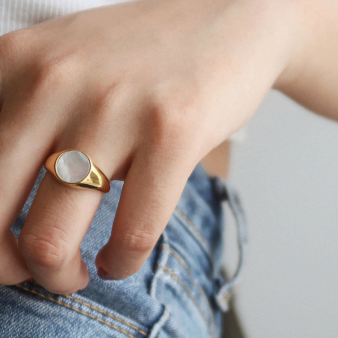 Luminous Pearl Gold Band