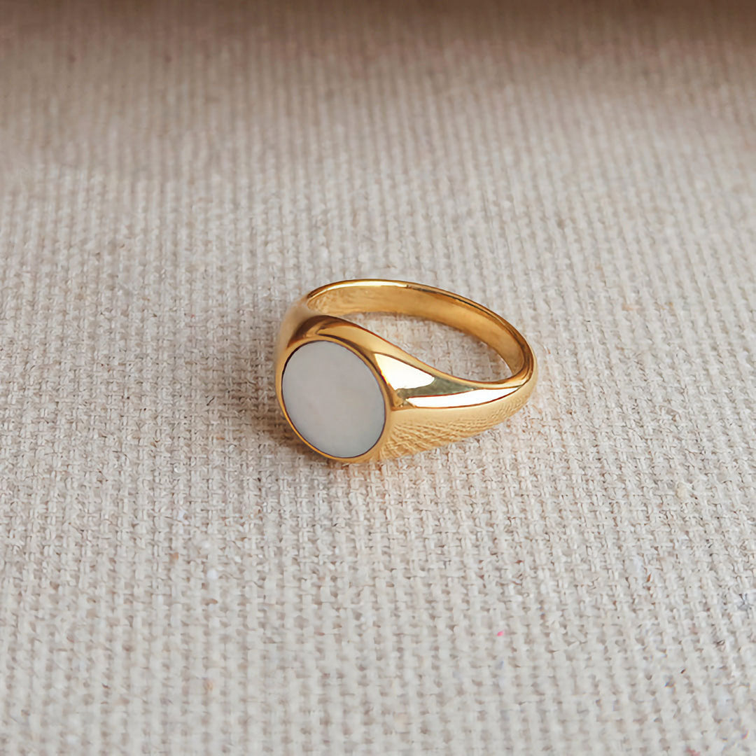 Luminous Pearl Gold Band