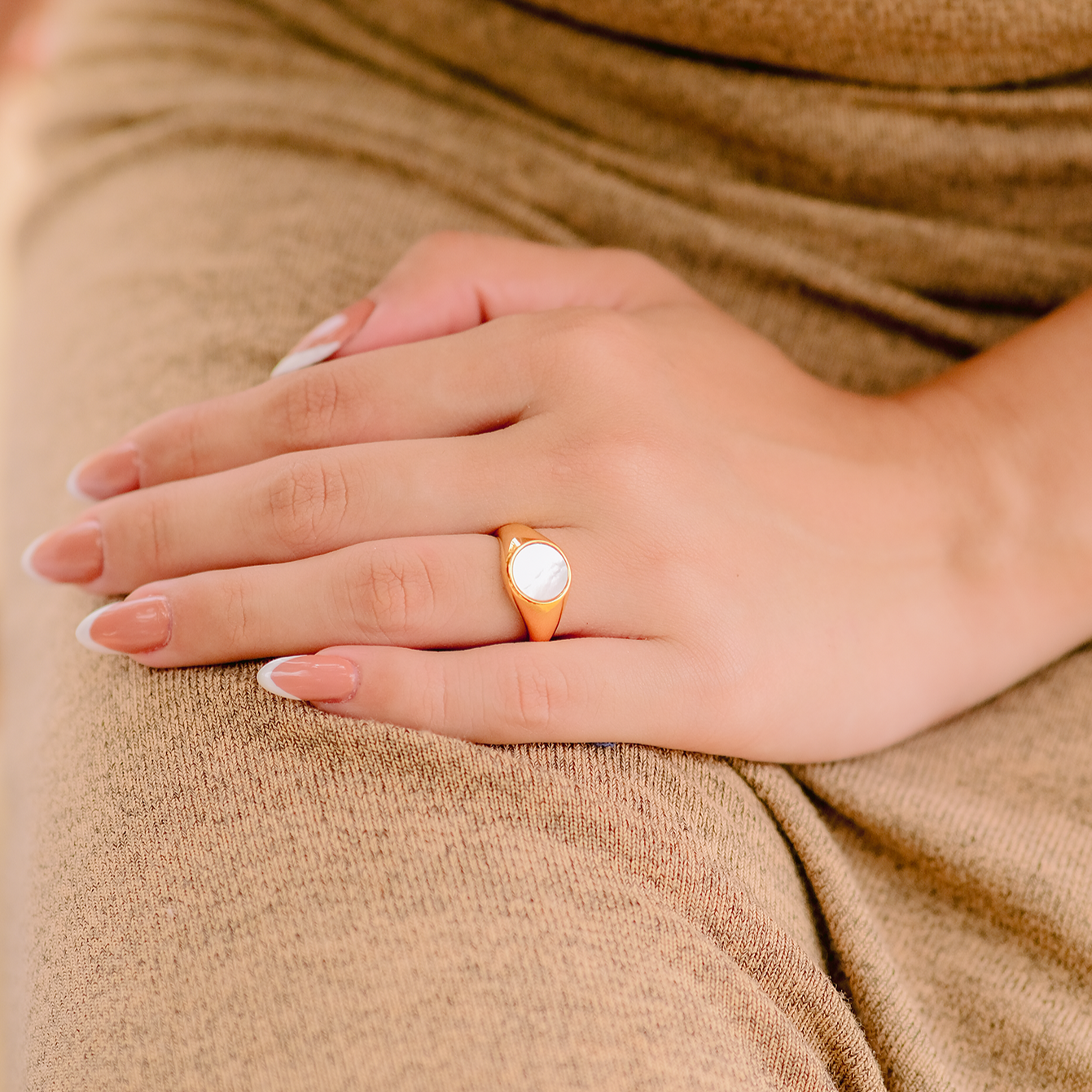 Luminous Pearl Gold Band