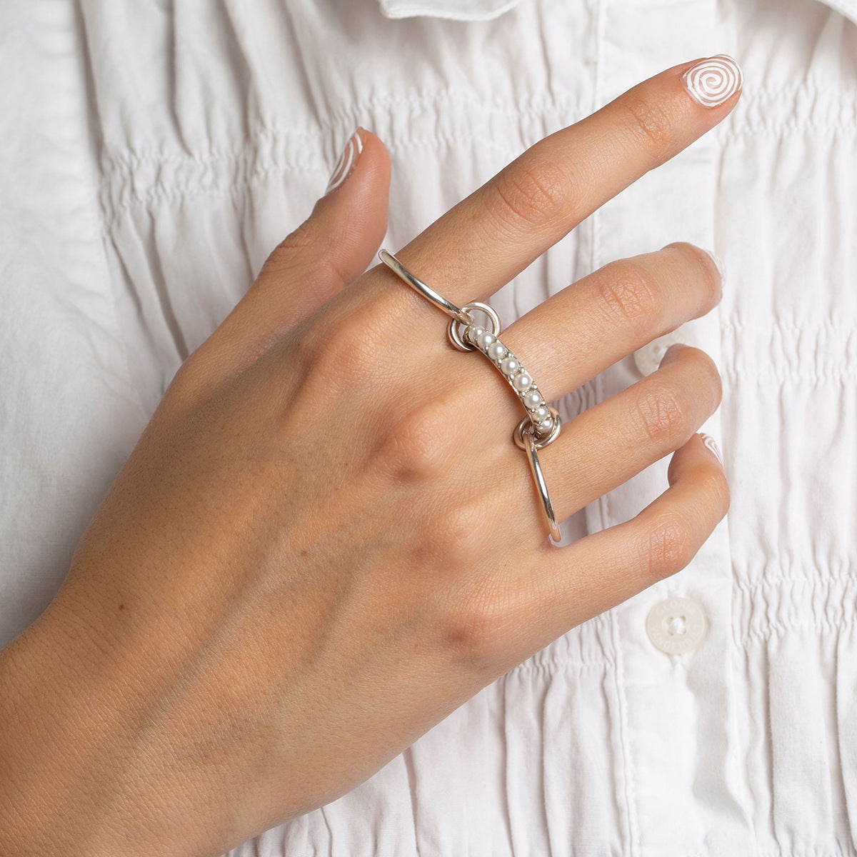 Elegant Stacked Pearl Ring
