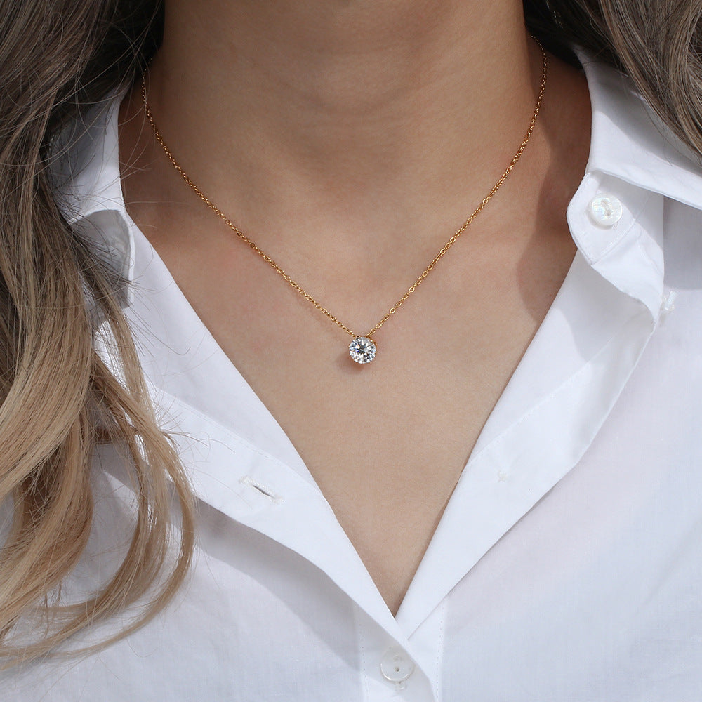 Elegant Solstice Gold Necklace