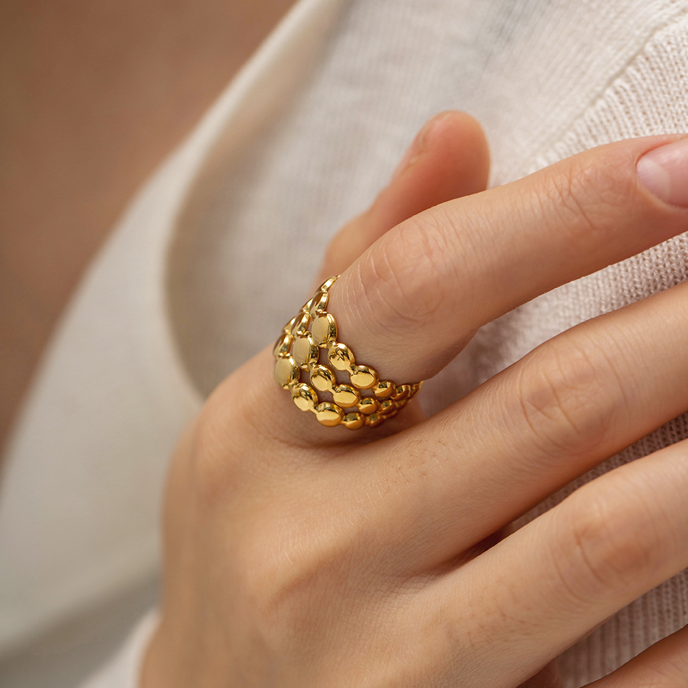 Ethereal Gold Band Ring
