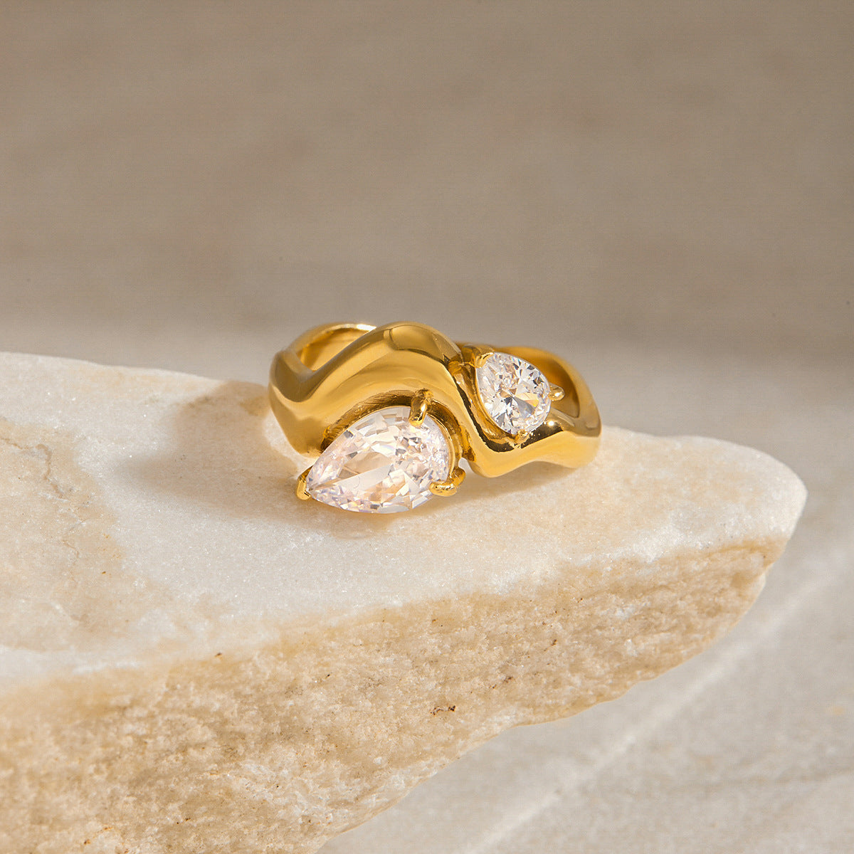 Soletta Radiant Teardrop Ring