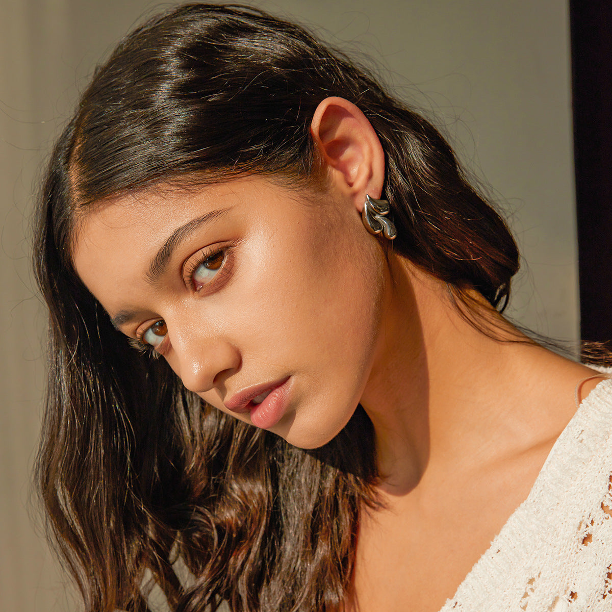Lulu Waterdrop Gold Earrings
