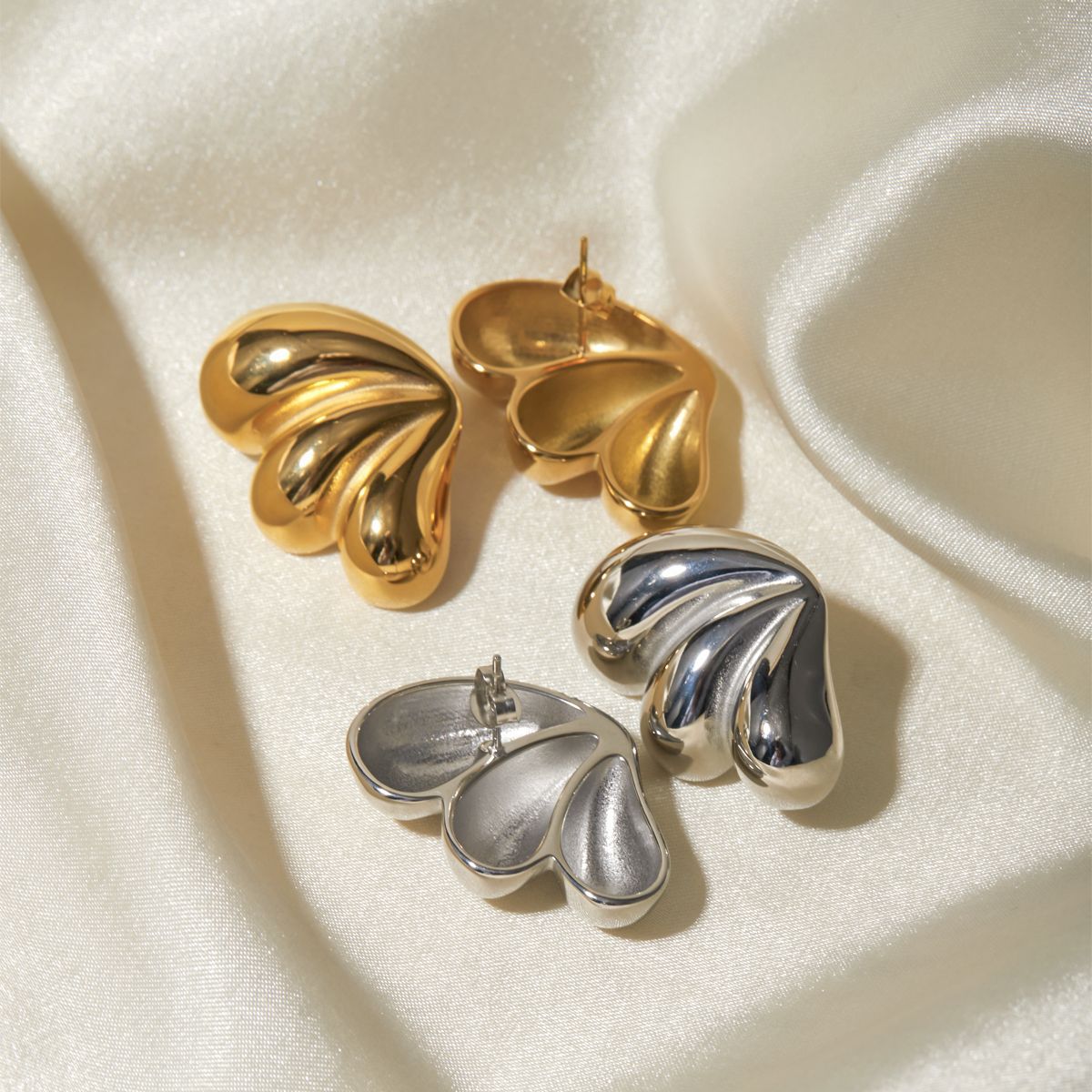 Elegant Gold Butterfly Earrings