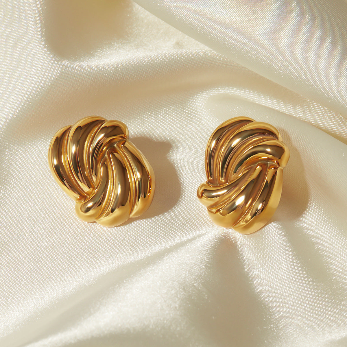 Ethereal Gold Hoop Earrings