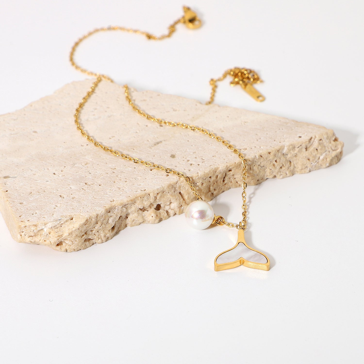 Oceanic Siren Pearl Necklace