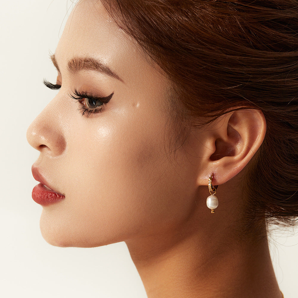 Elegant Pearl Drop Earrings