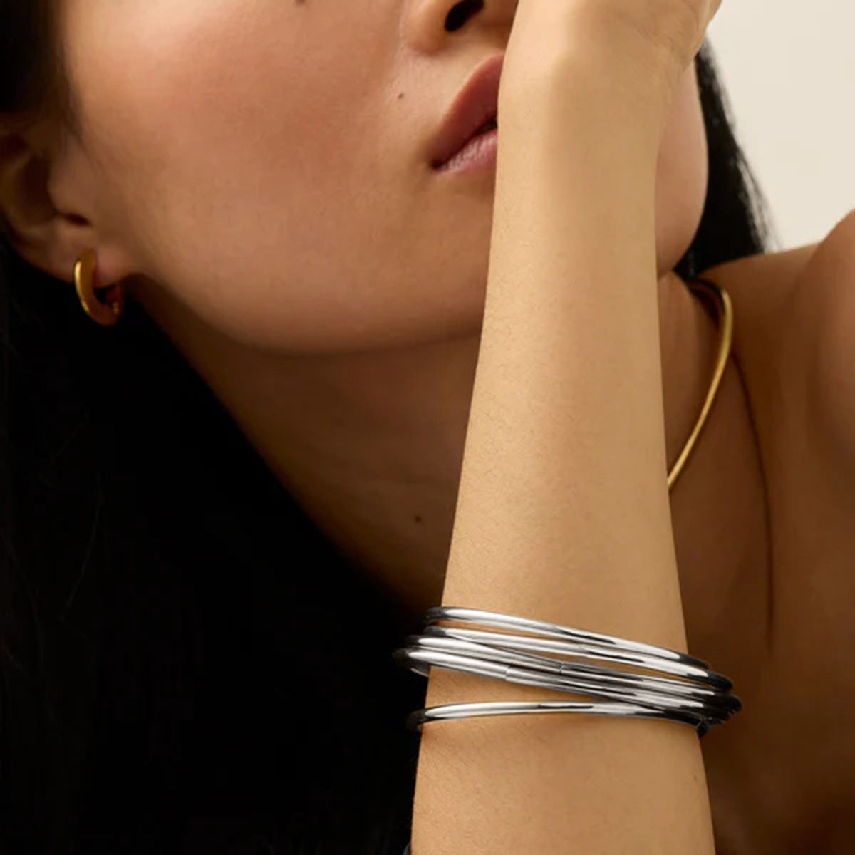 Elegant Gold Stackable Bangle Set