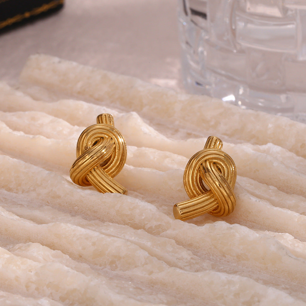 Elegant Gold Knot Earrings