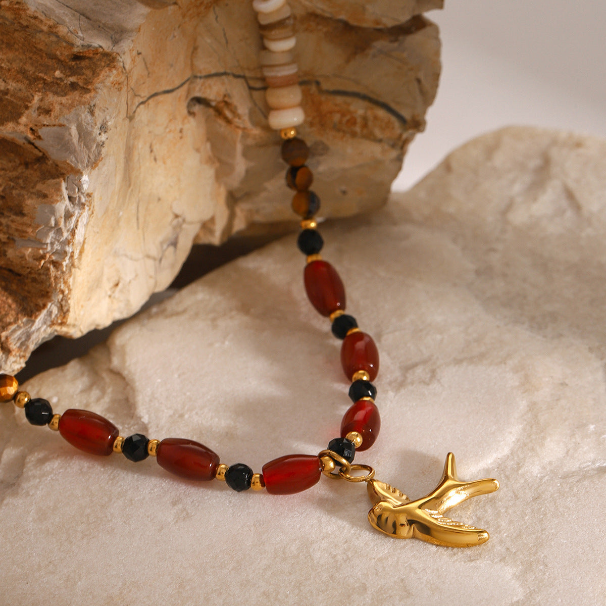 Radiant Tiger's Eye Gemstone Necklace