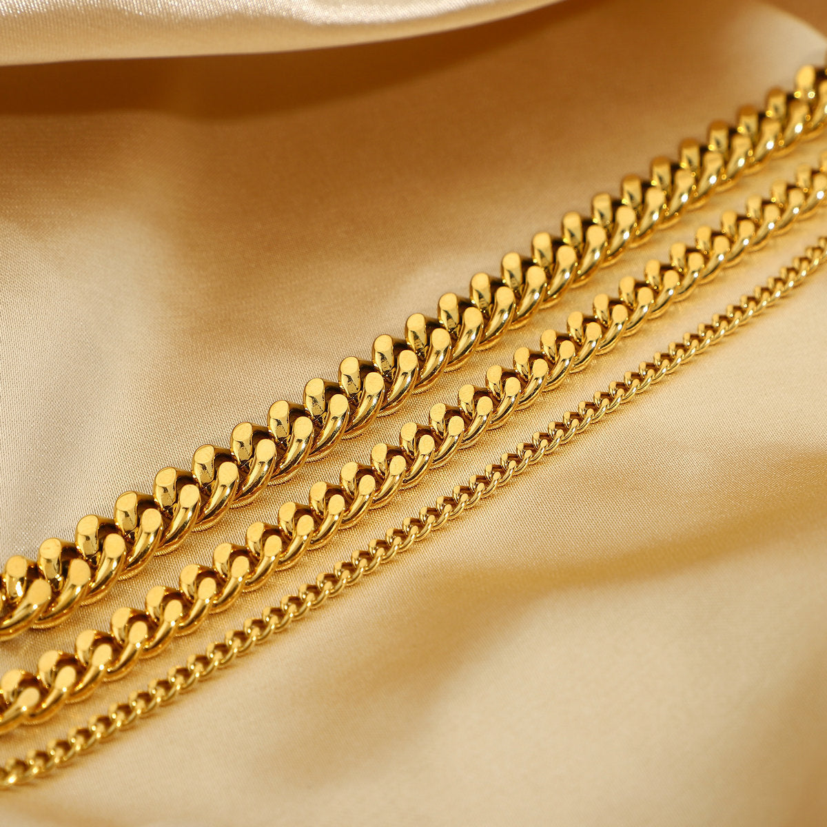 Golden Radiance Anklet