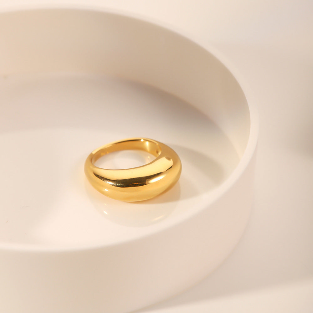 Elegant Gold Band