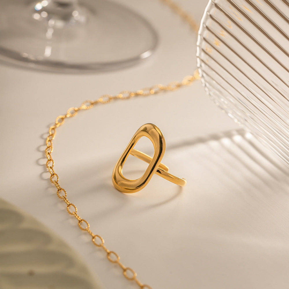 Luxe Gold Band Ring