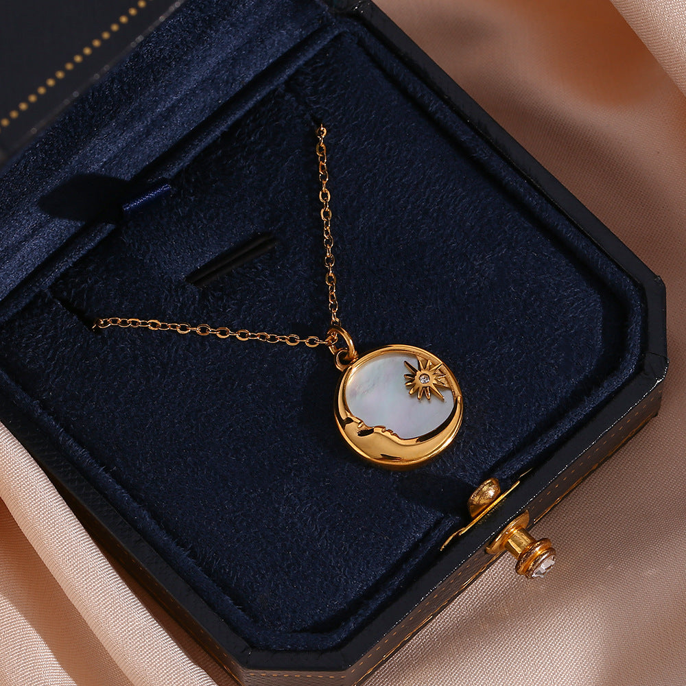 Stellar Radiance Gold Necklace