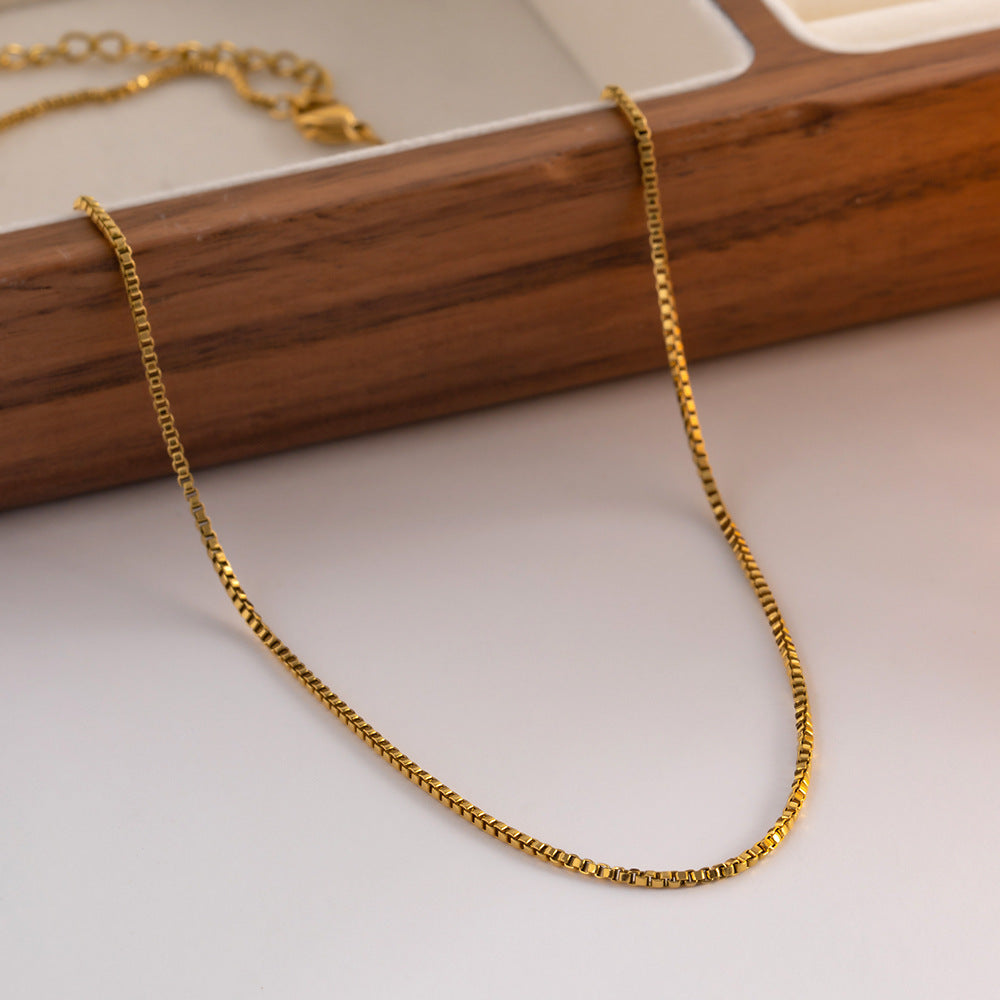 The Edgy Link Chain Necklace