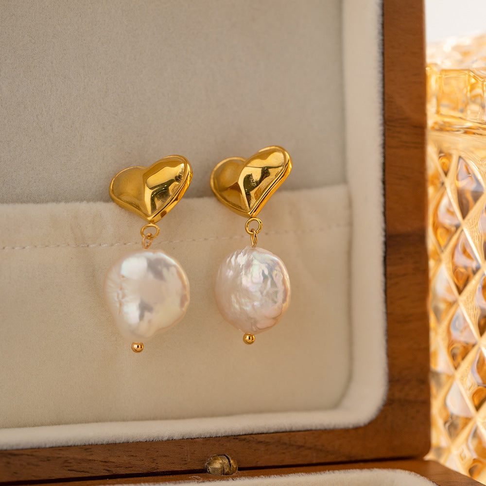Seaside Charm Pearl Earrings