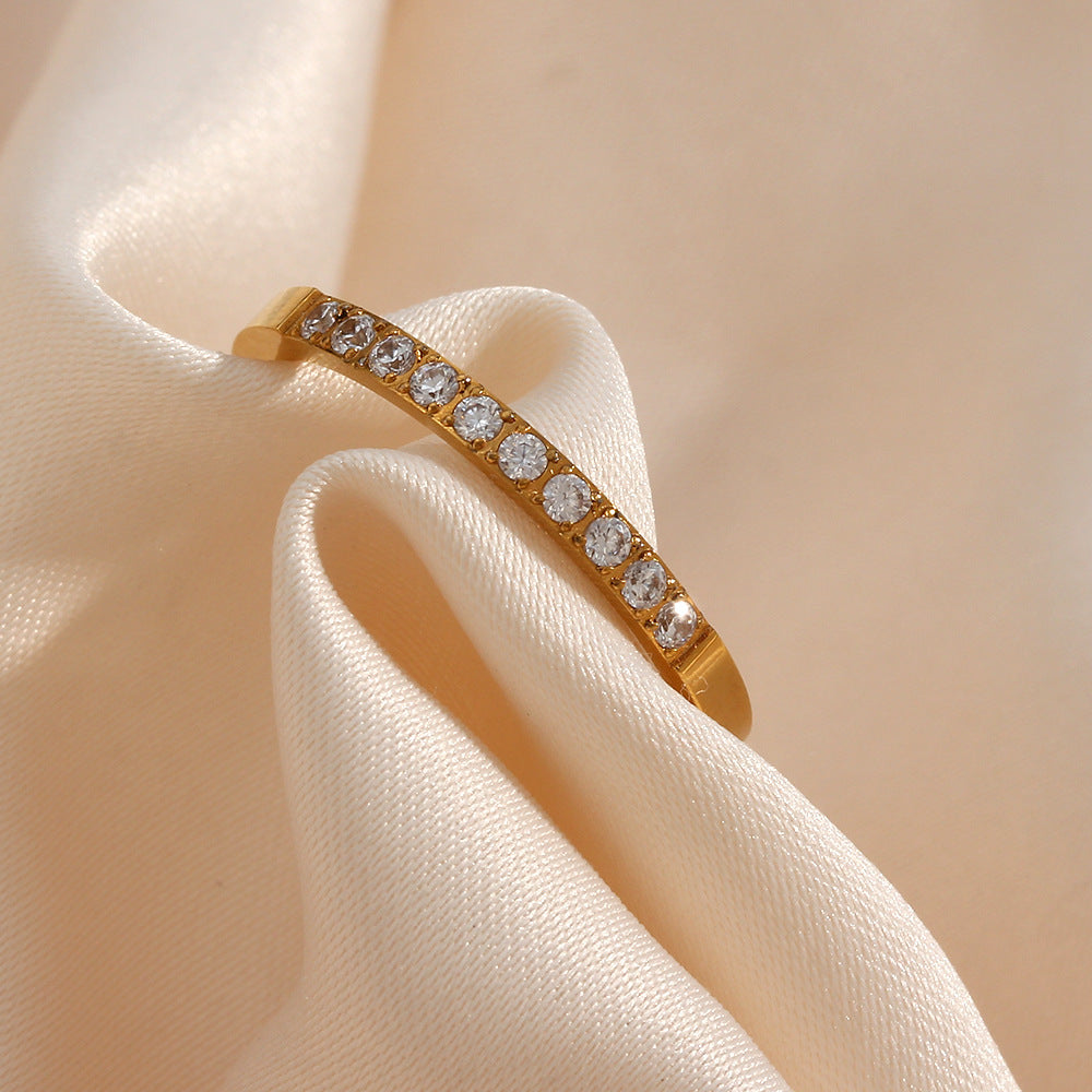 Radiant Sage Gold Ring