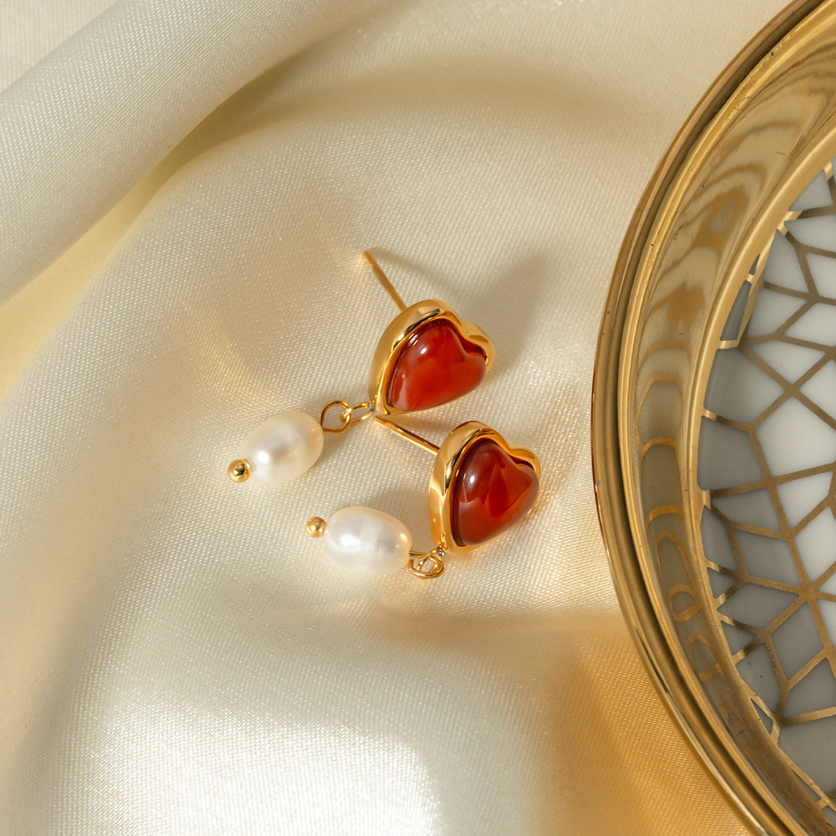 Sabina Golden Heart Pearl Earrings