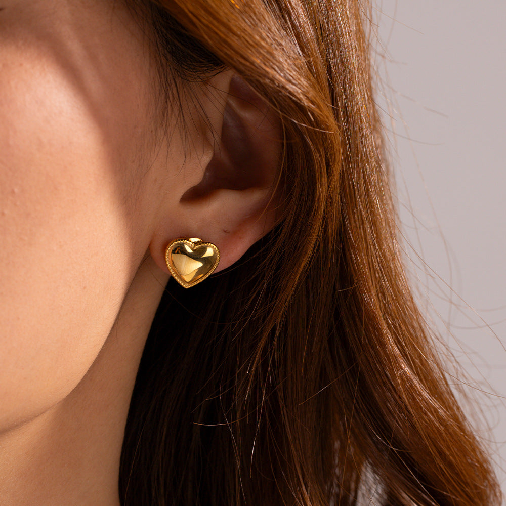 Radiant Heart Studs - Gold