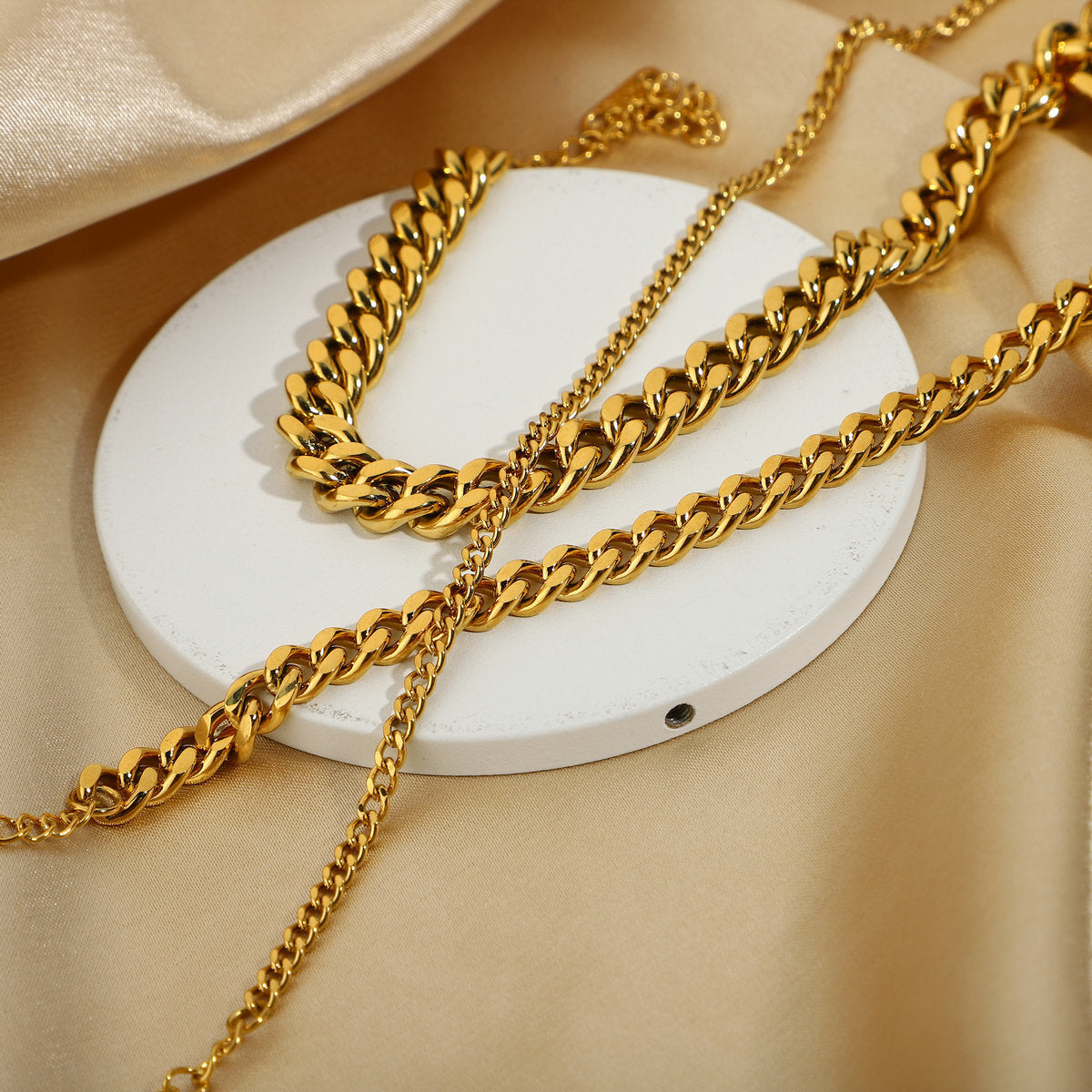 Golden Radiance Anklet