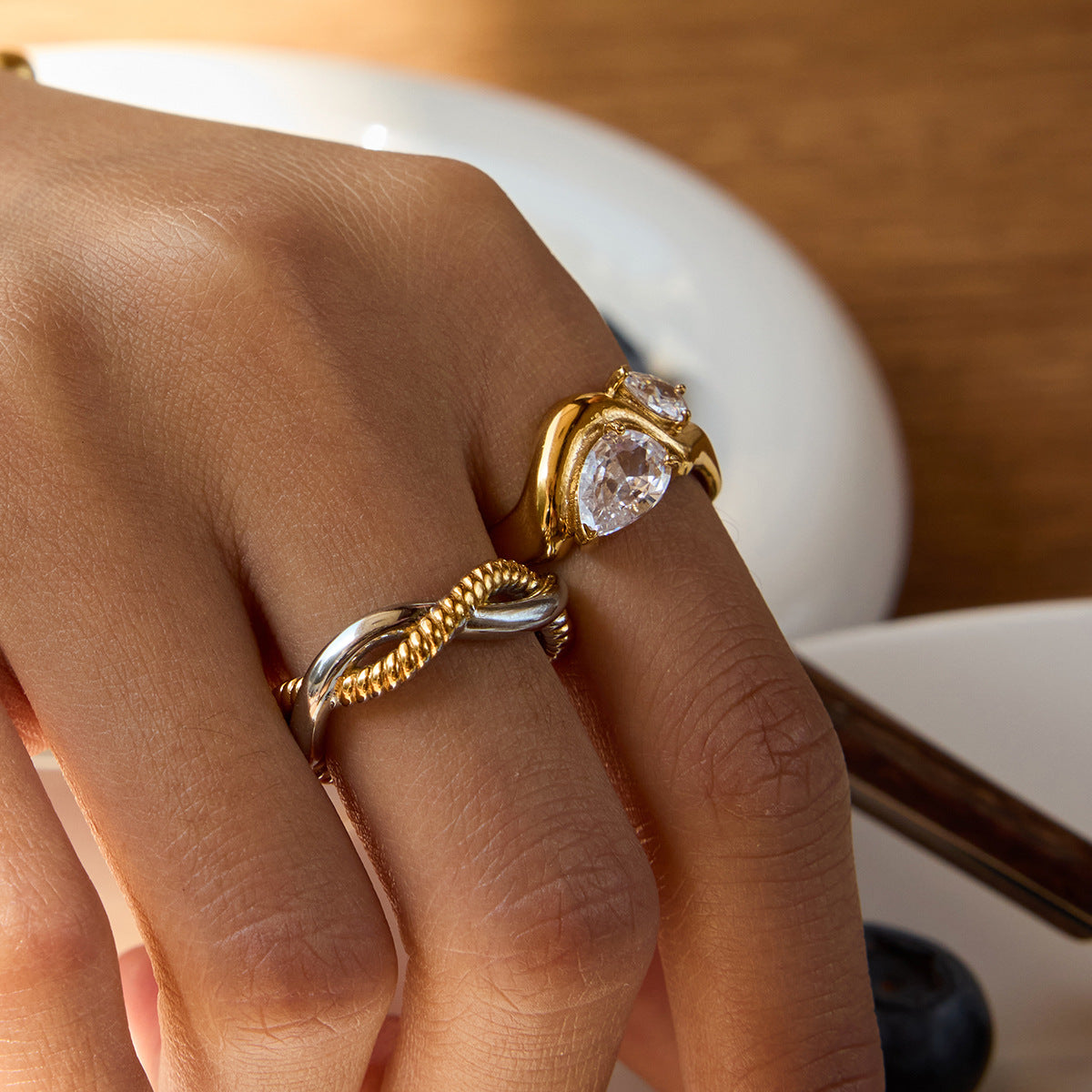 Soletta Radiant Teardrop Ring