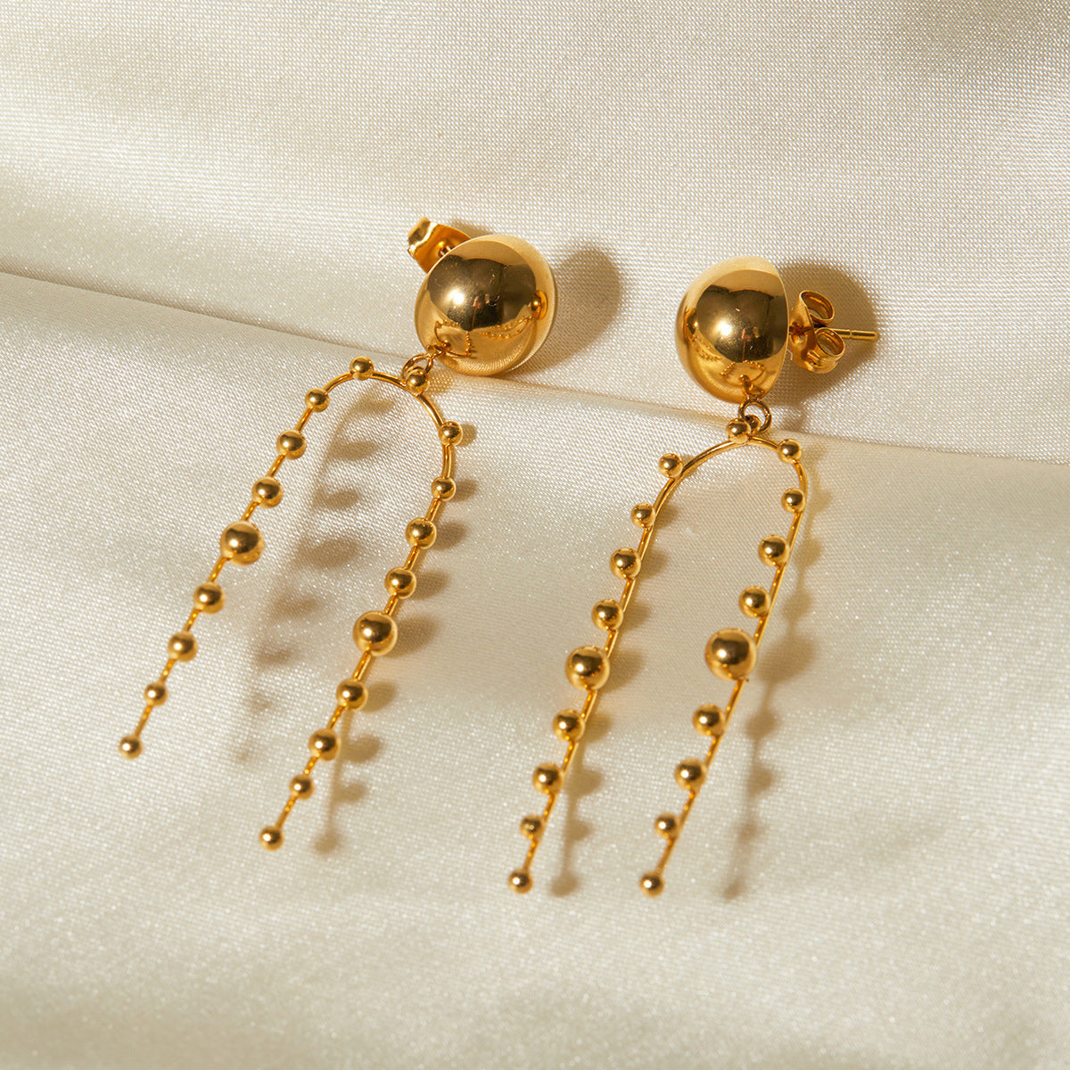 Amabel Dangle Earrings
