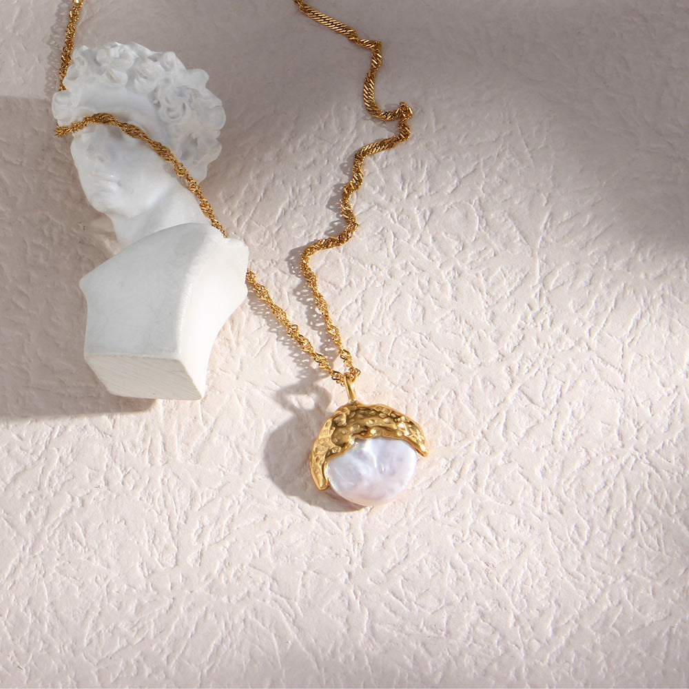 Luxe Pearl Radiance Necklace