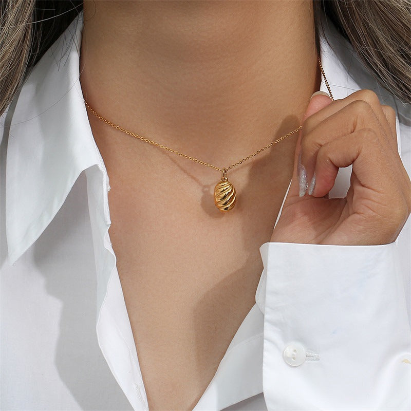 Luxe Croissant Chain Necklace
