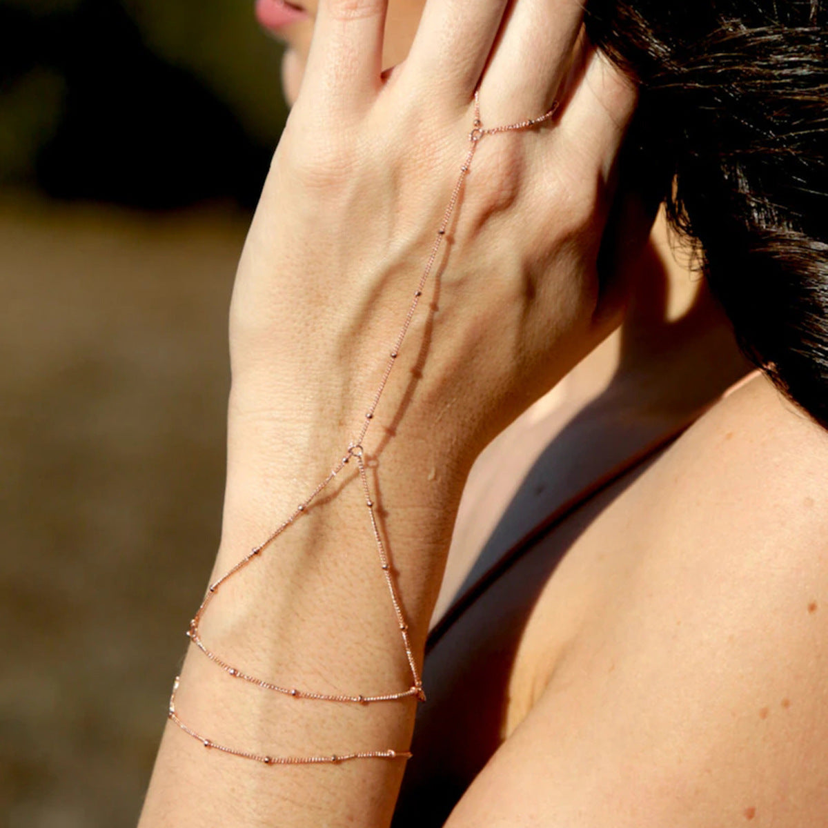 Evelyne Refined Gold Chain Bracelet