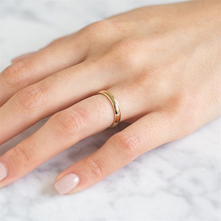 Elegance Gold Band