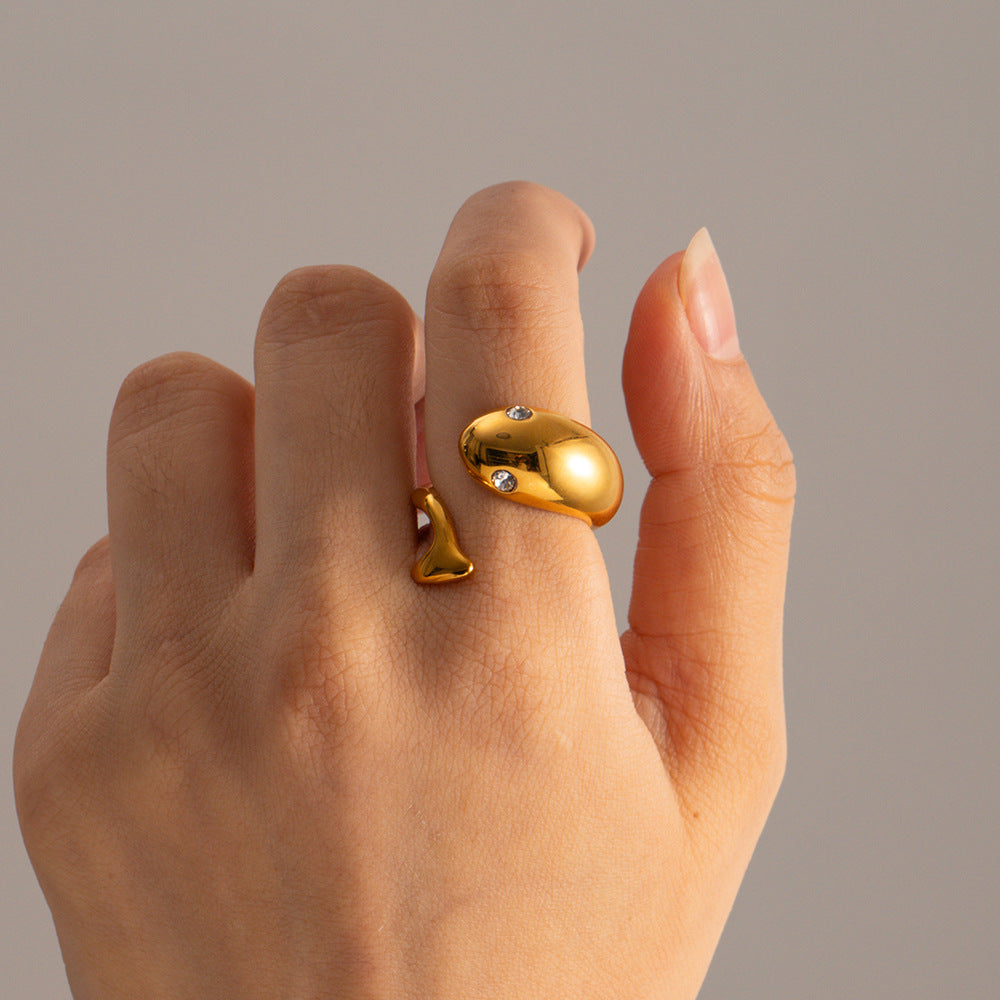 Serpentine Aura Gold Ring