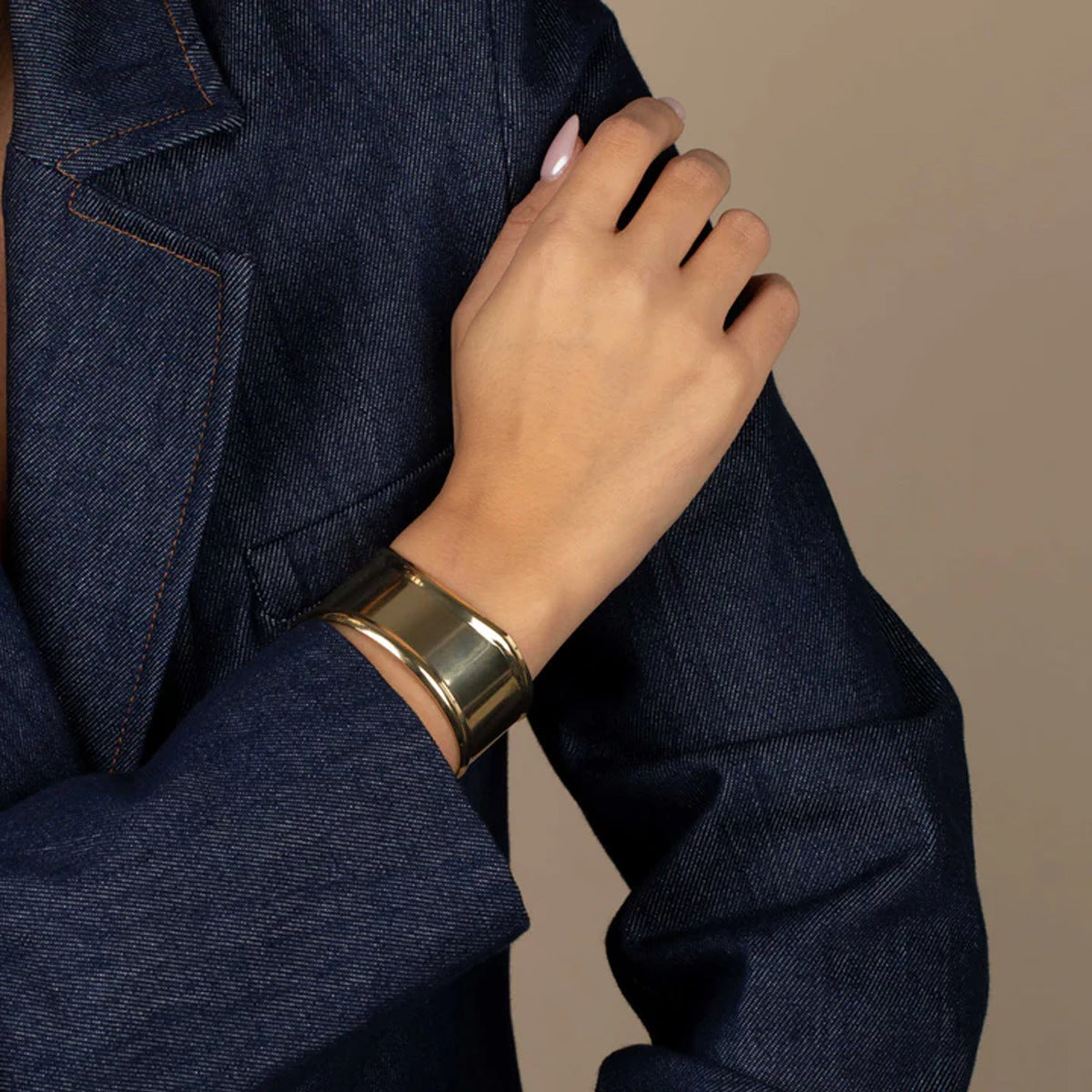 Ethereal Gold Bangle