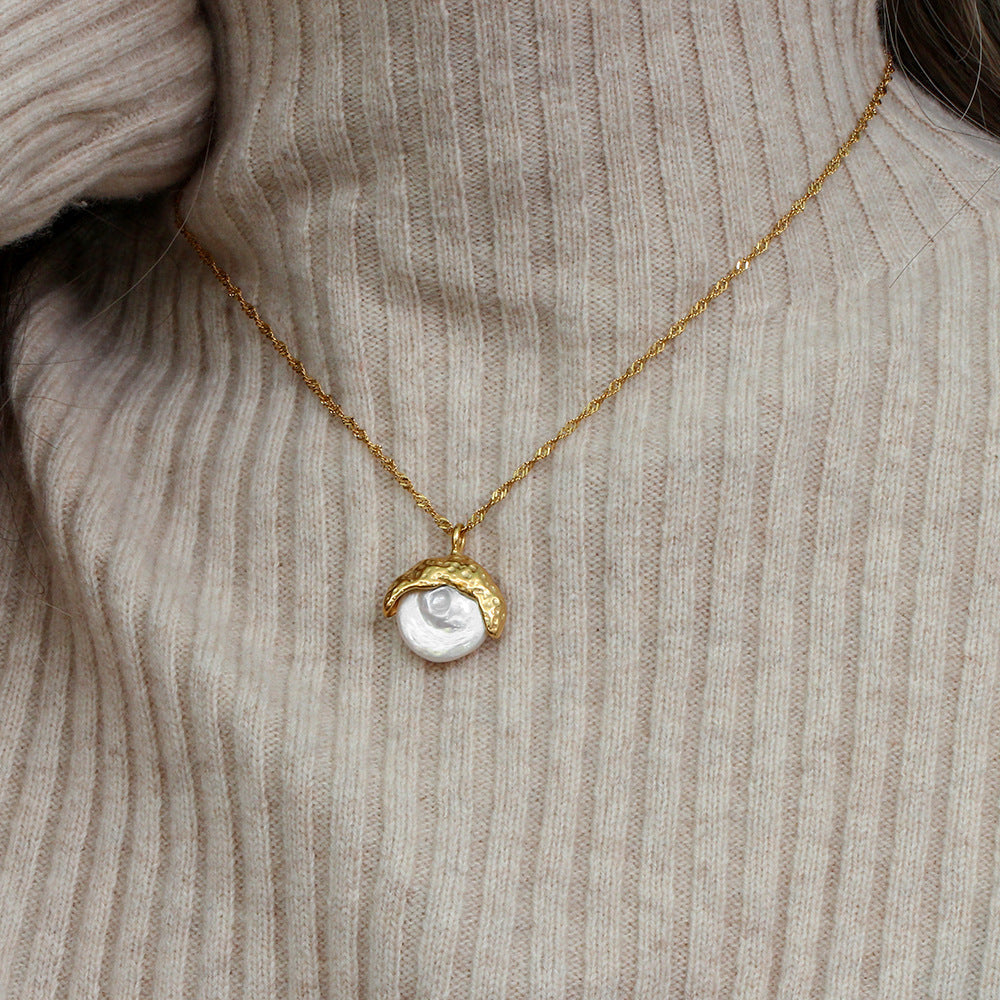 Luxe Pearl Radiance Necklace