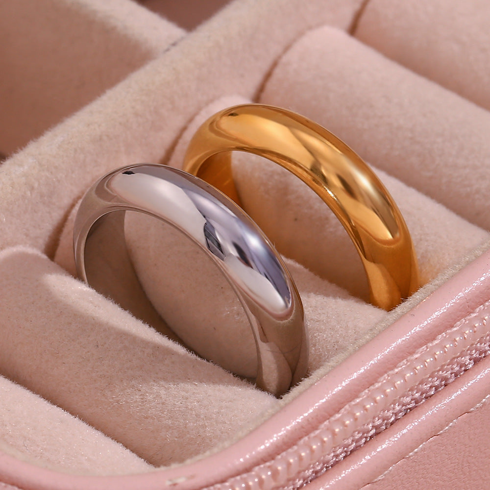 Aura Gold Band Ring