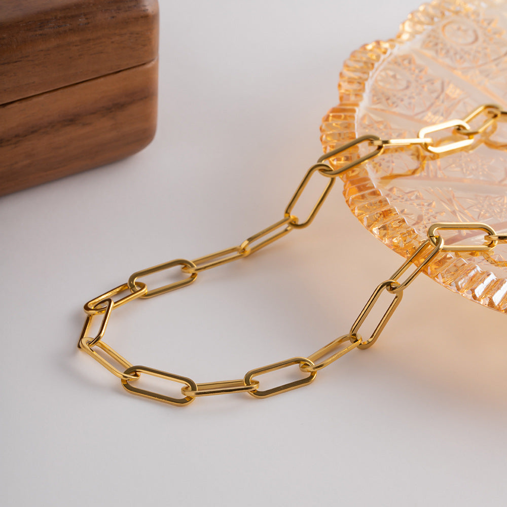Ria Modern Gold Paperclip Necklace