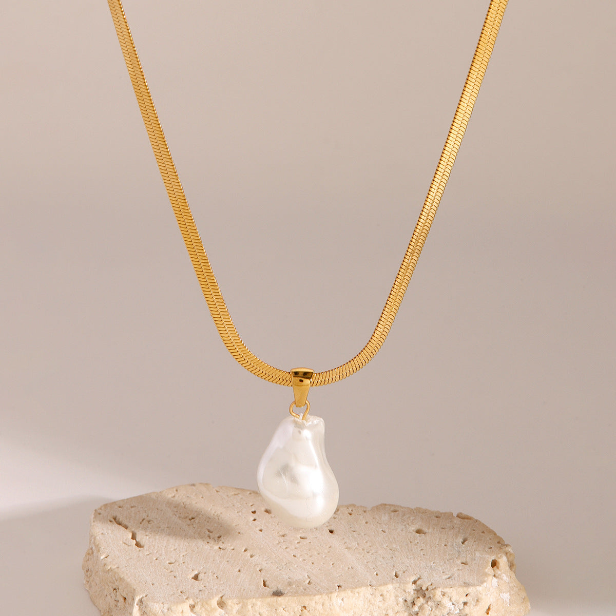 Modern Pearl Chain Necklace