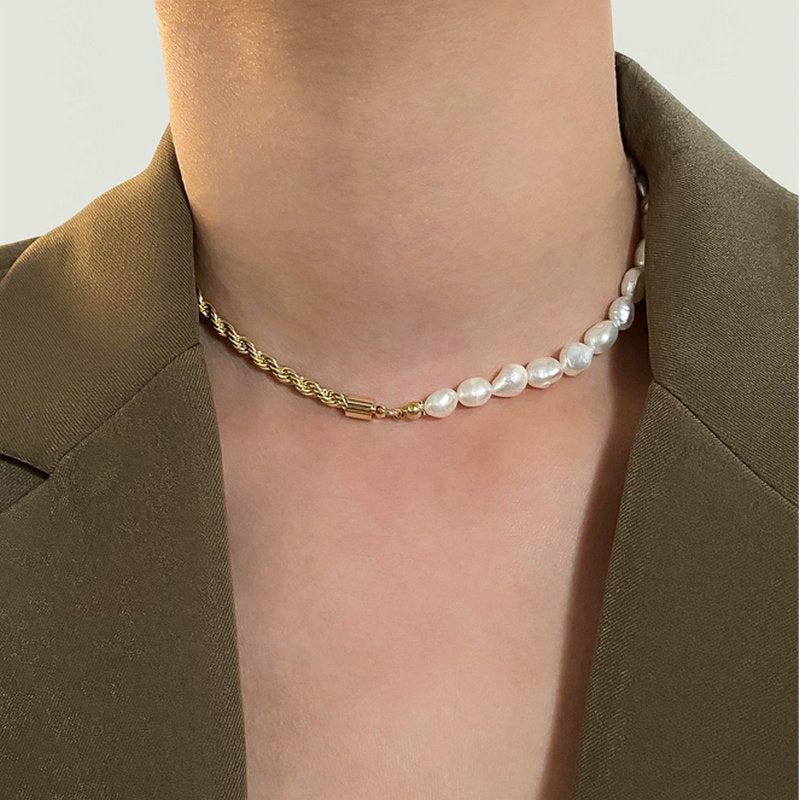 Aethelred Gold Pearl Choker